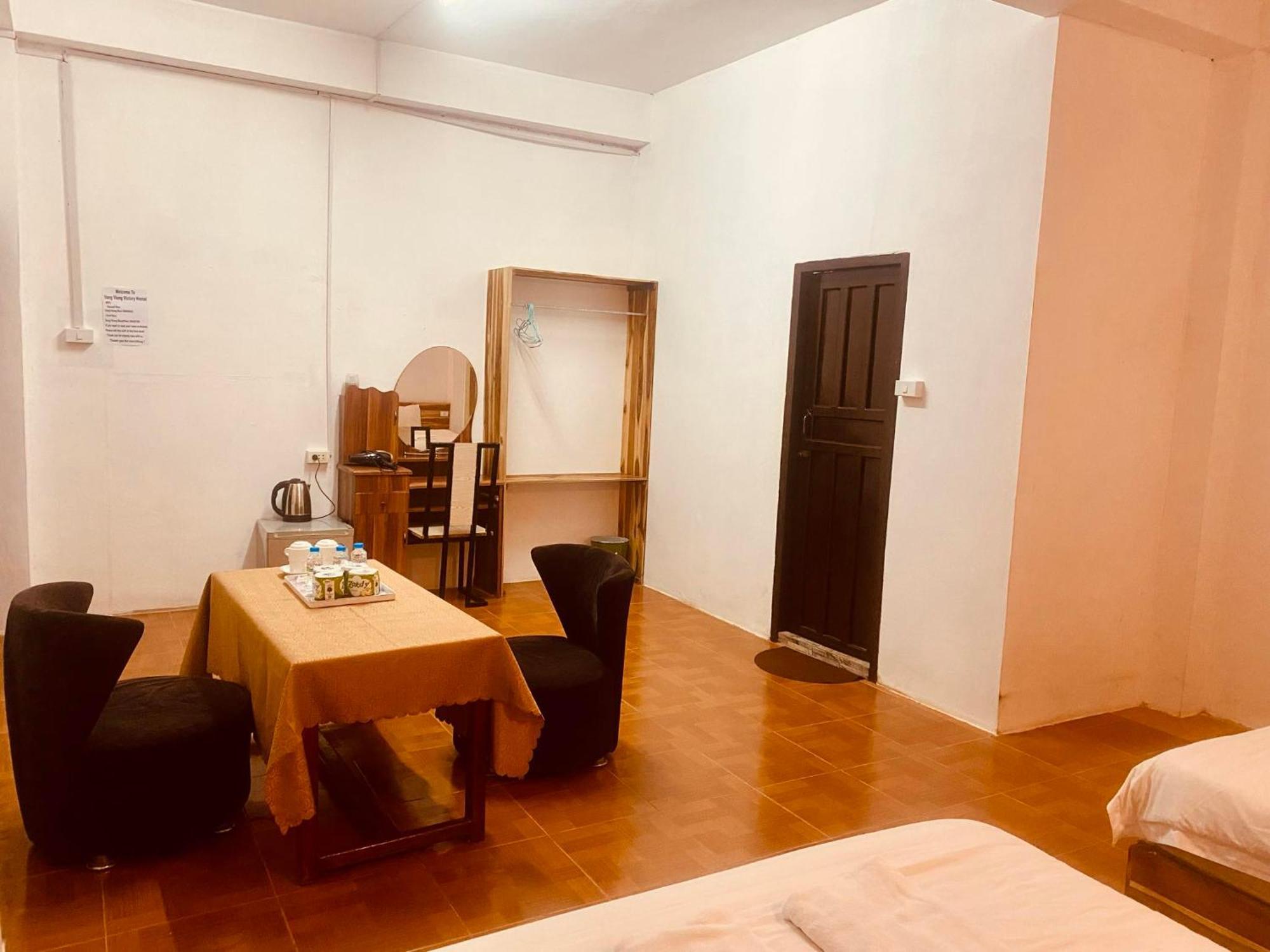 Vang Vieng Victory Hostel Екстер'єр фото