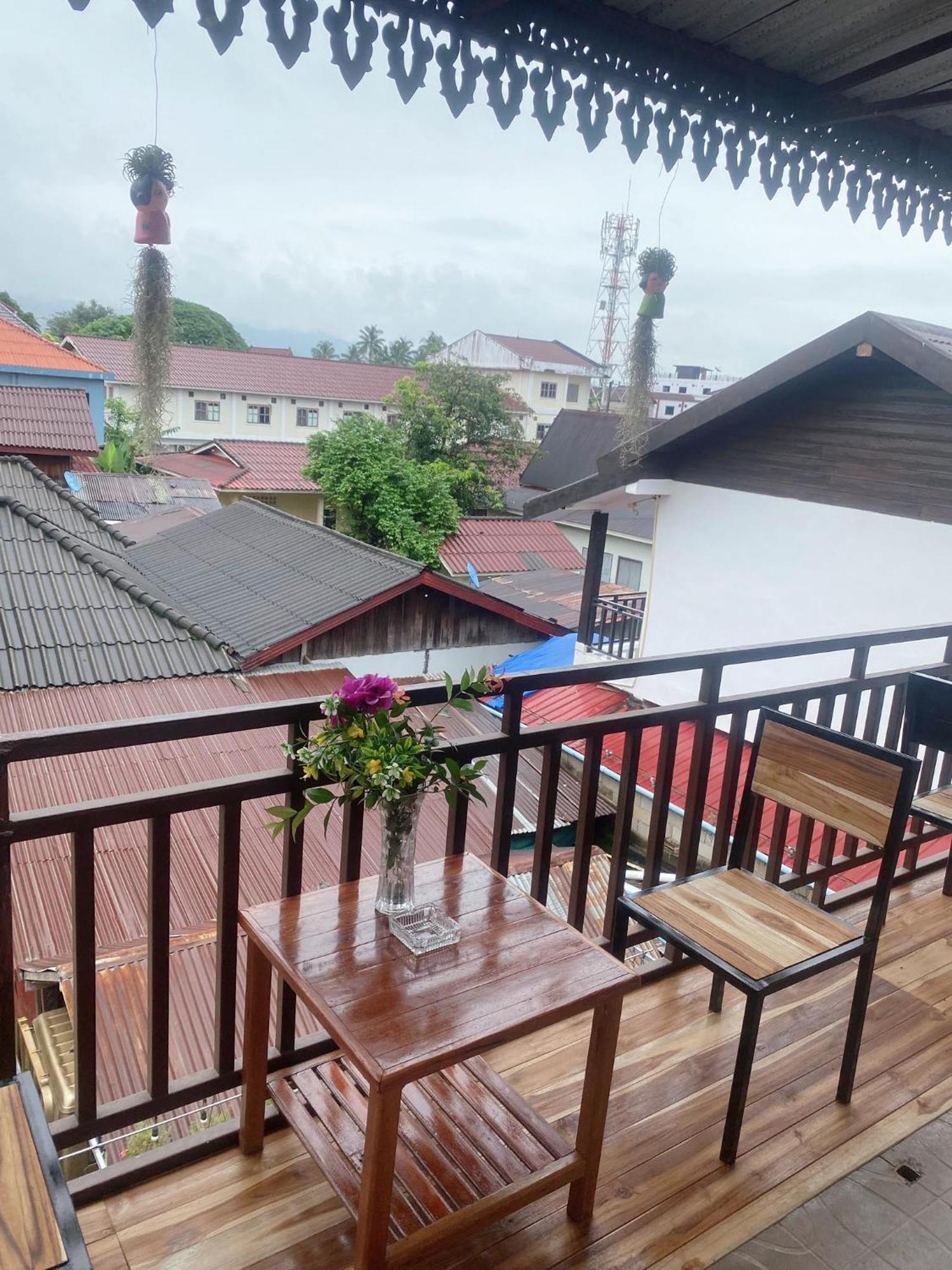 Vang Vieng Victory Hostel Екстер'єр фото